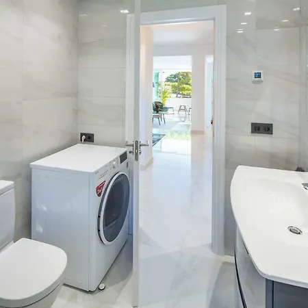Apartament Jardines Golondrinas Elviria *