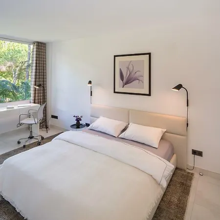 Jardines Golondrinas Elviria