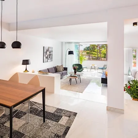 Apartment Jardines Golondrinas Elviria *